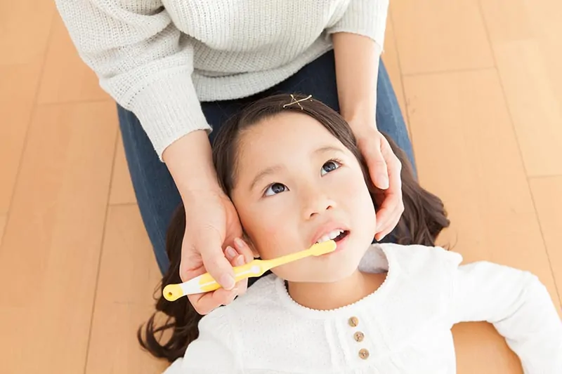 夏休みが終わる前に! 子どもの歯を守るために、親が知っておきたい5つのこと
